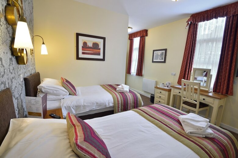 Posada The Royal Victoria & Bull Hotel