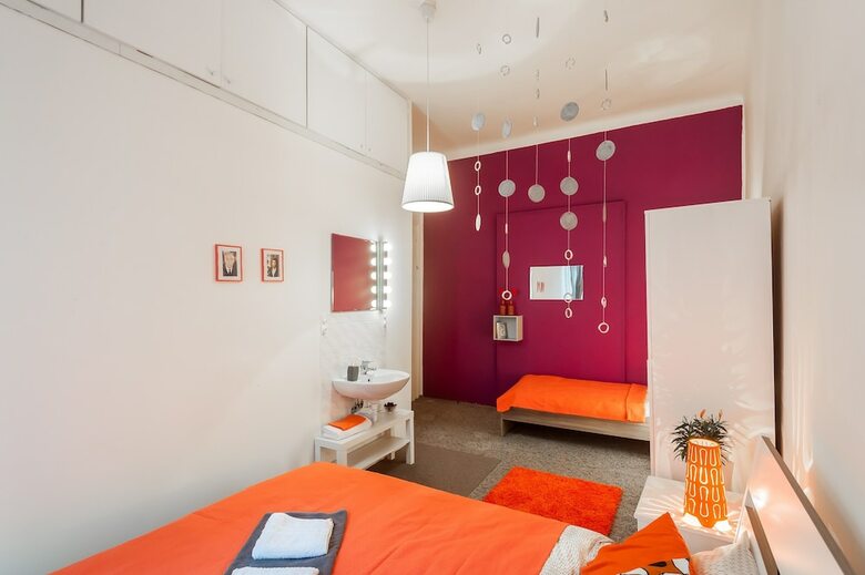 Ostrovni Apartment
