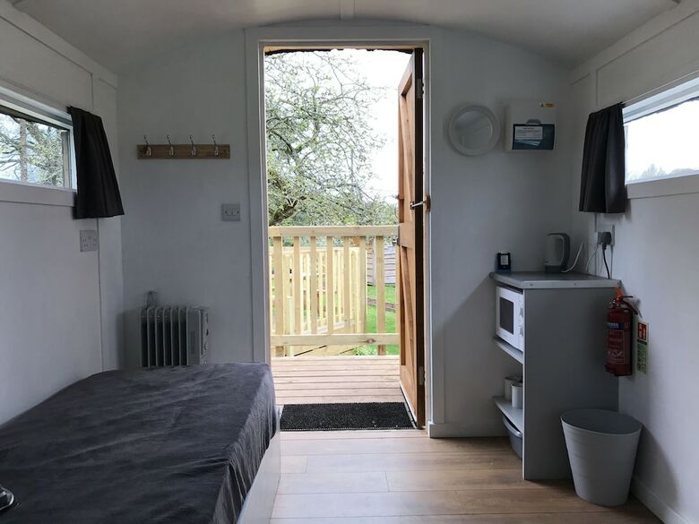 Orchard Hideaways