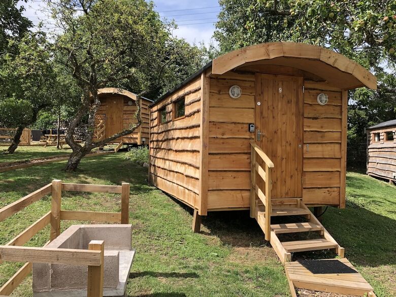Orchard Hideaways