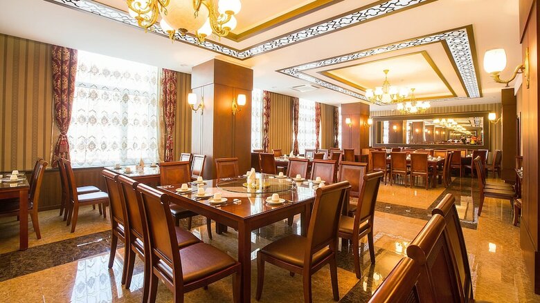 The Grand Hill Hotel