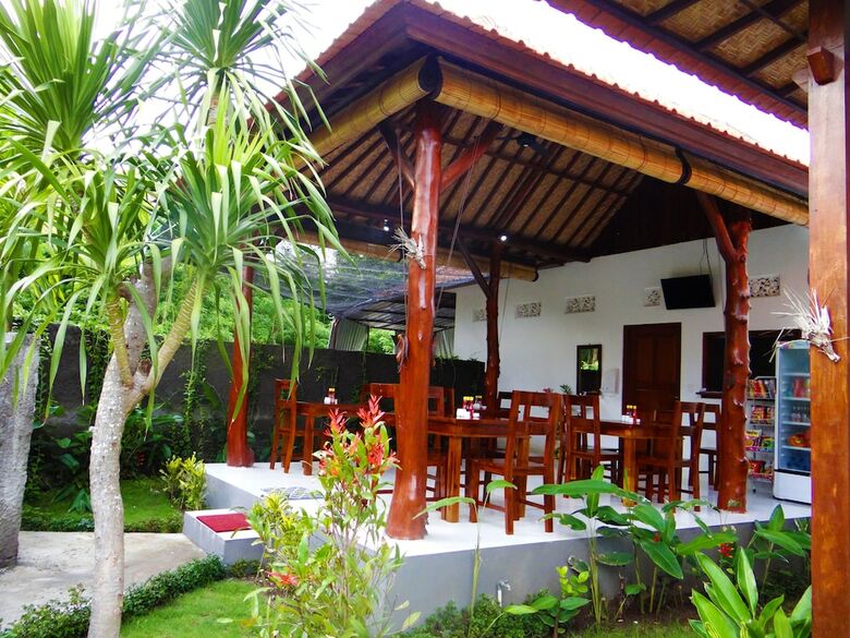 Hotel Isola D'oro Lembongan