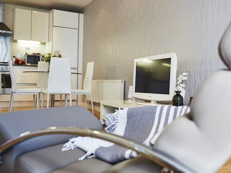 Stawi Apartment @ Hunsaker