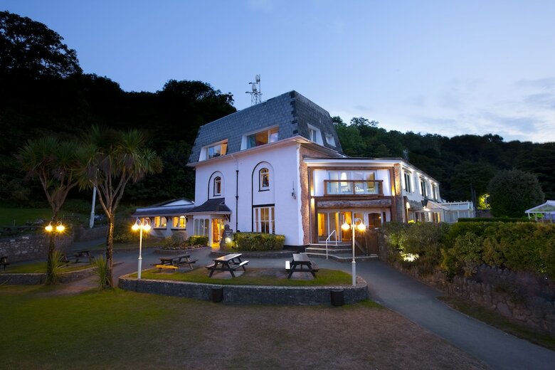 Oxwich Bay Hotel