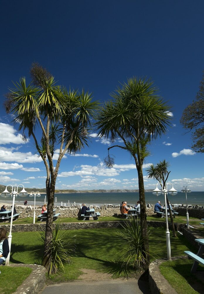 Oxwich Bay Hotel