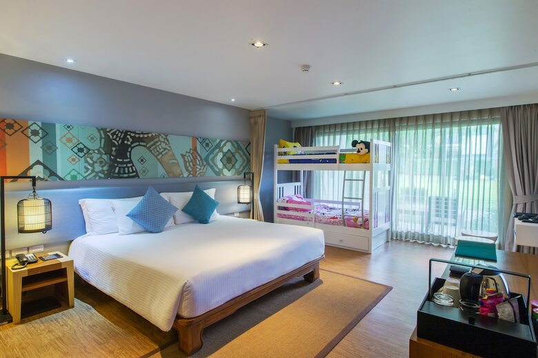 Hotel Manathai Khao Lak
