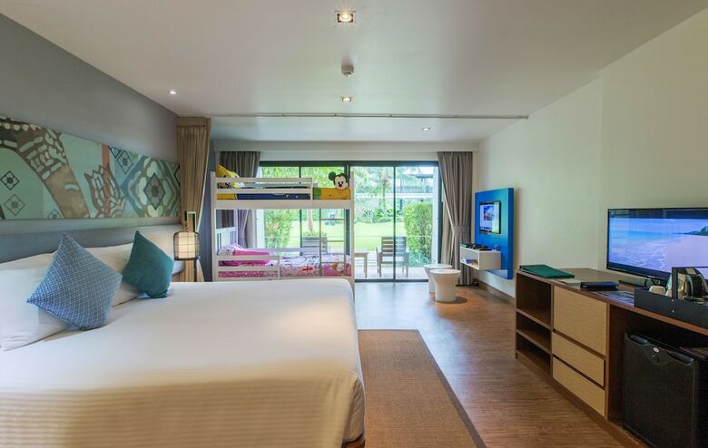 Hotel Manathai Khao Lak