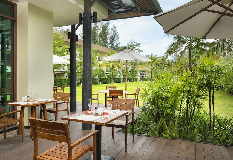 Hotel Manathai Khao Lak