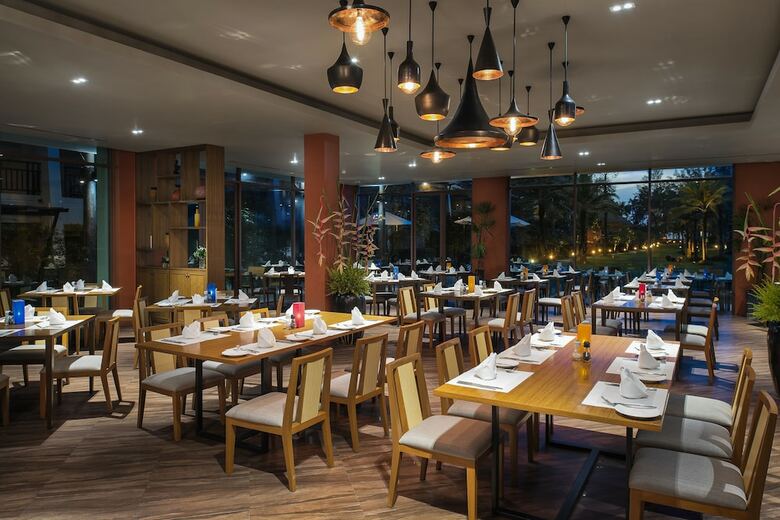 Hotel Manathai Khao Lak