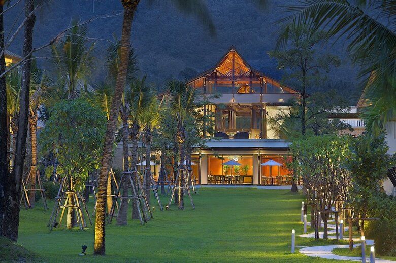 Hotel Manathai Khao Lak