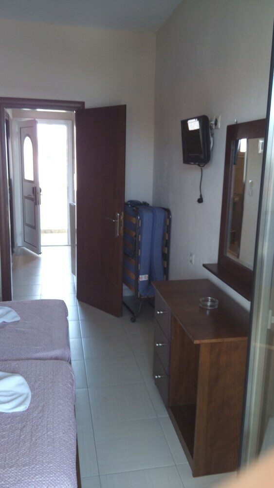 Apartamentos Kyparissis Rooms