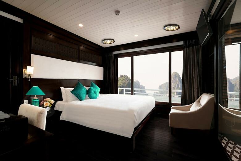 Alisa Luxury Cruise