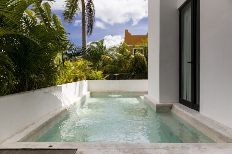Anah Luxury Condos By Baitna
