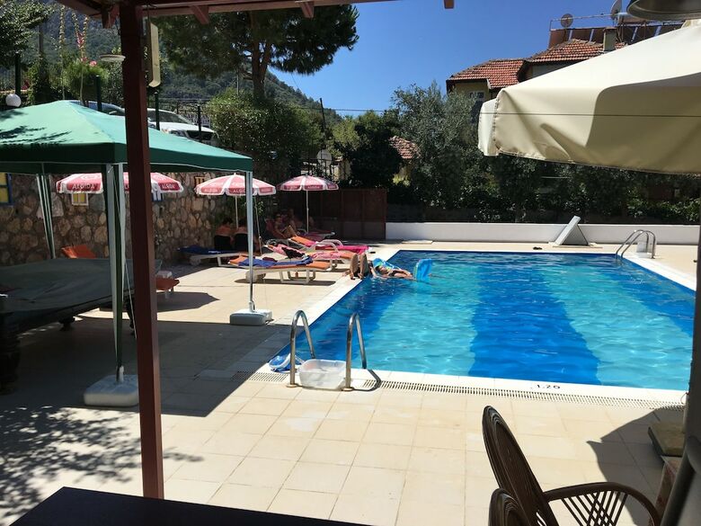 Hotel Sarihan Apart Otel