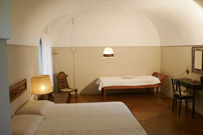 Hotel Zubebi Resort