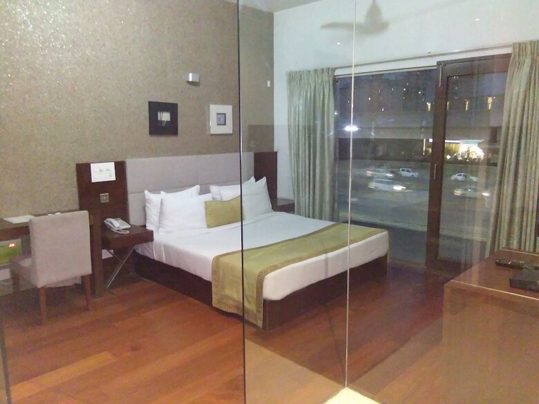 Hotel Stately Suites Golf Course Road