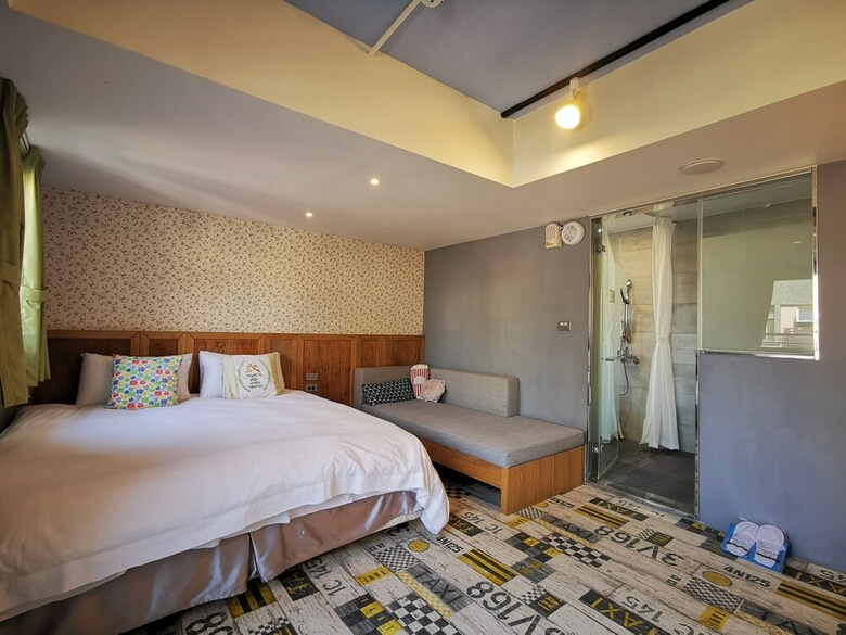 Slow Wow Hot Spring Hotel