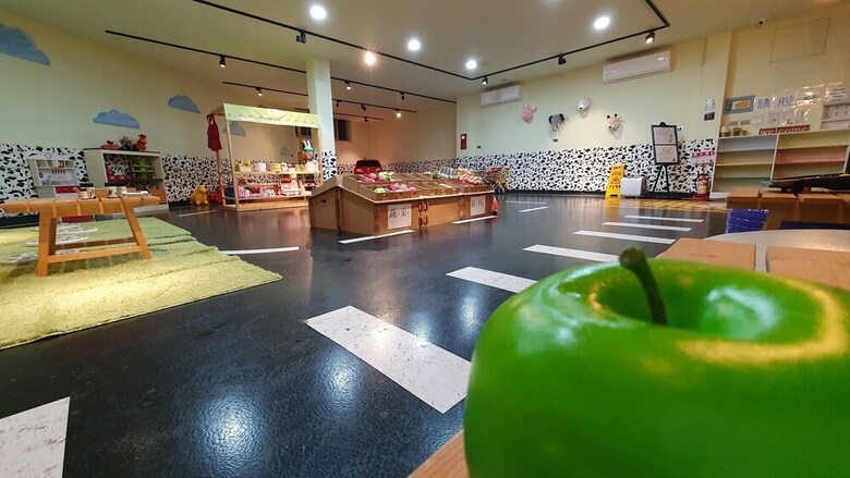 Slow Wow Hot Spring Hotel