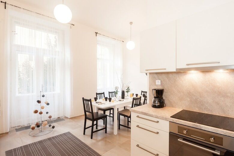Na Smetance Apartments