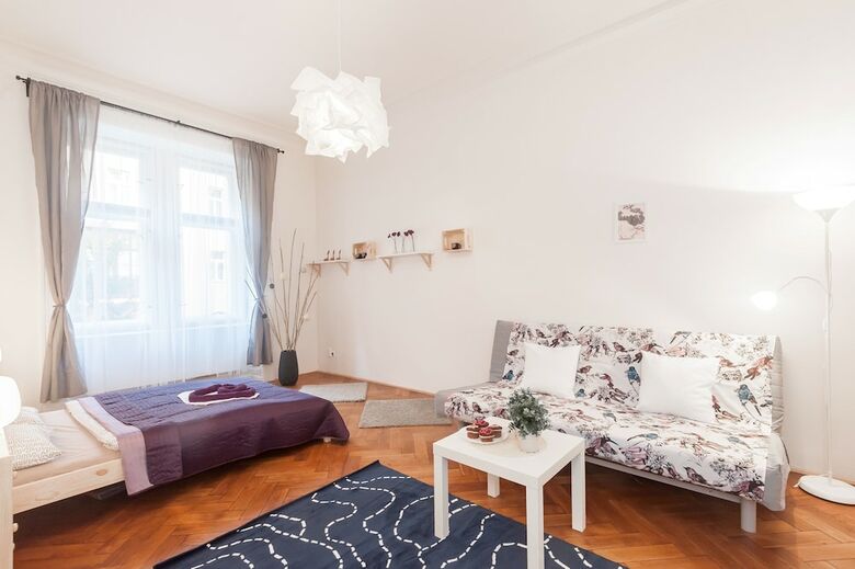 Na Smetance Apartments