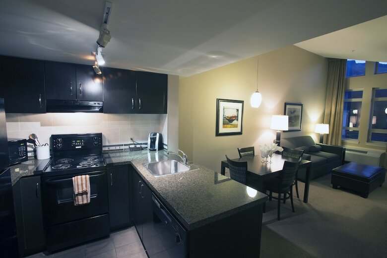 Executive Suites Hotel & Resort, Squamish