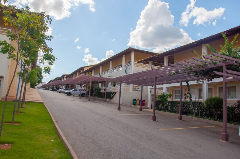 Abd Turismo Hoteis E Parques- Lacqua Diroma