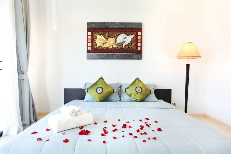 Luxury 3 Bedroom Apartment - A