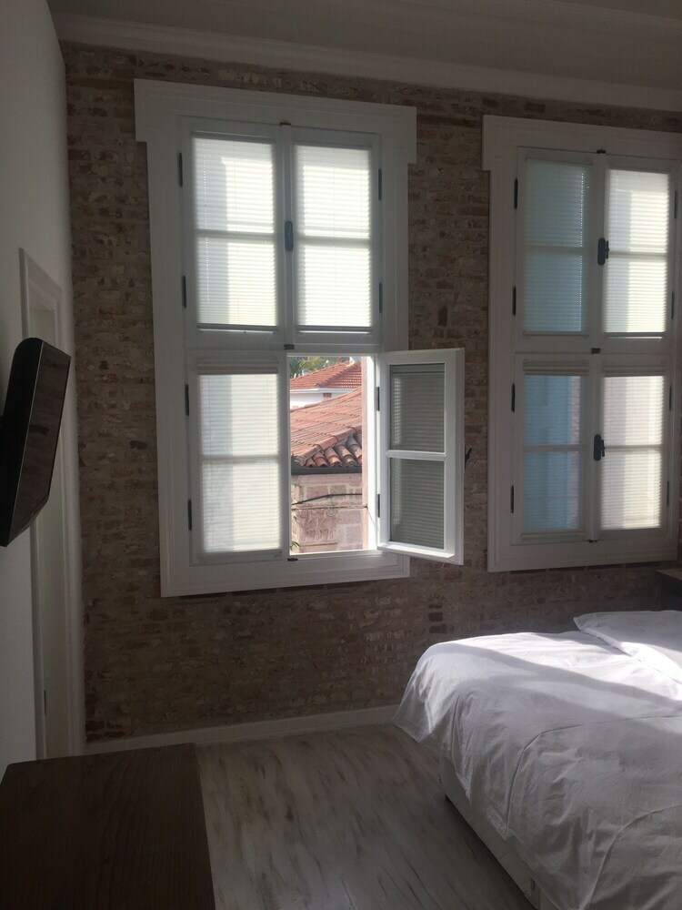 Hotel King Aegeus