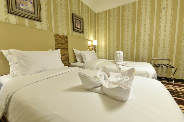 Crown Town Hotel