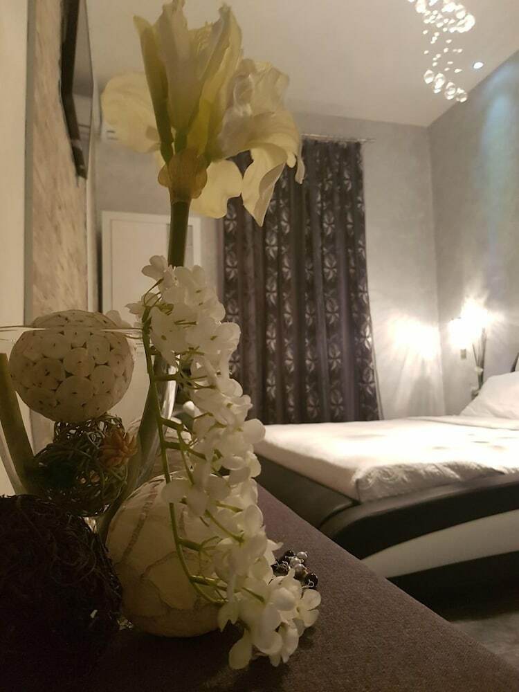 Hotel Crispi Relax
