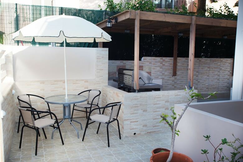 Naiades Luxury Apartments