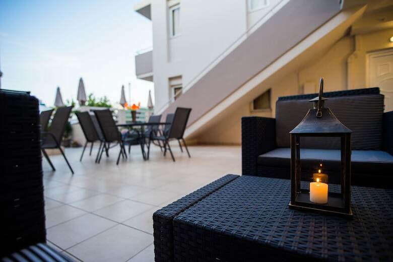Naiades Luxury Apartments