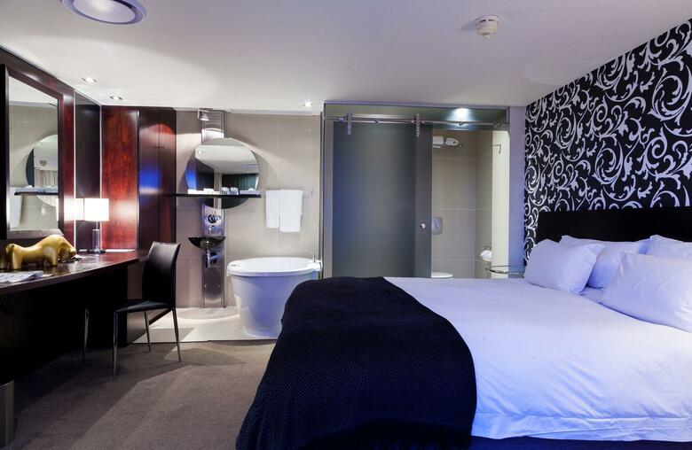 Colosseum Luxury Hotel