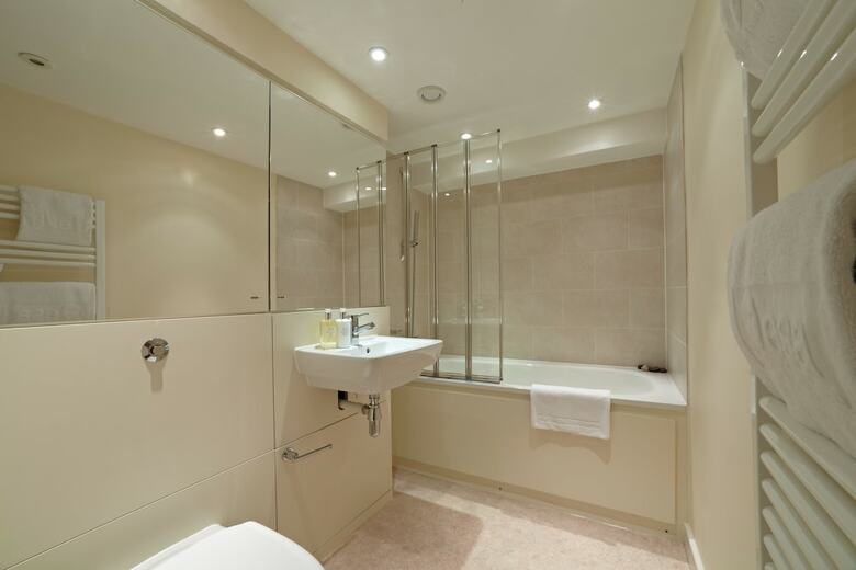 Apartamentos The Paramount By Flying Butler