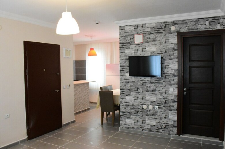 Sunset Village Apart Hotel