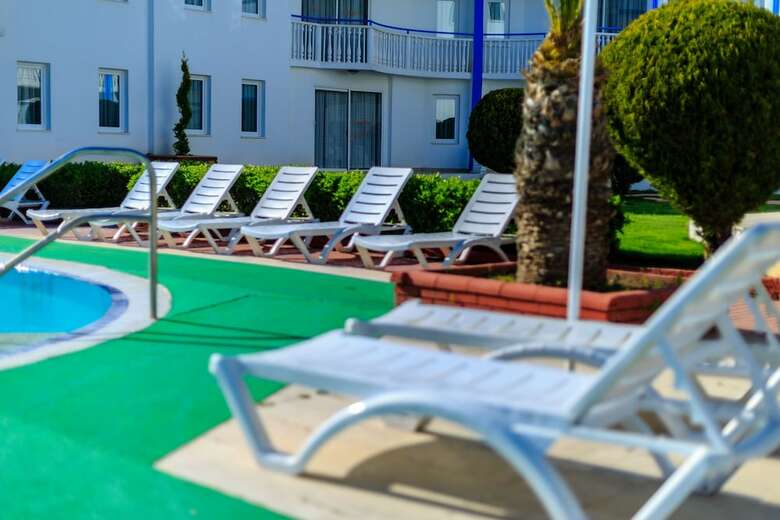 Sunset Village Apart Hotel