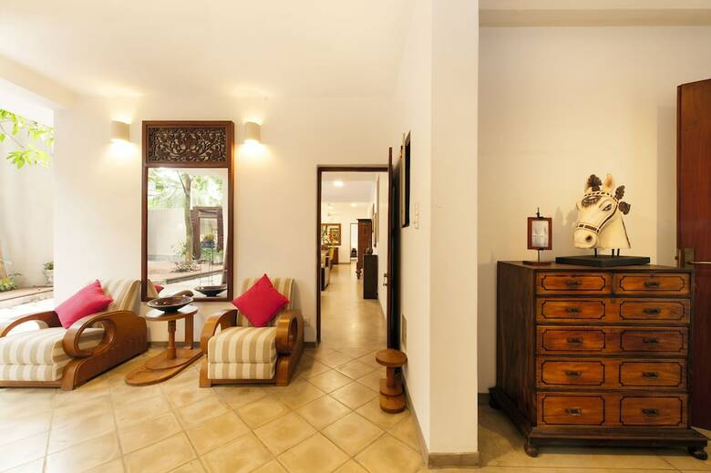 Hotel Greenwinds Villa