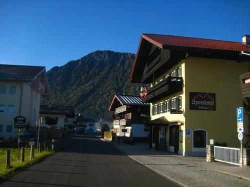 Stoll's Sporthotel