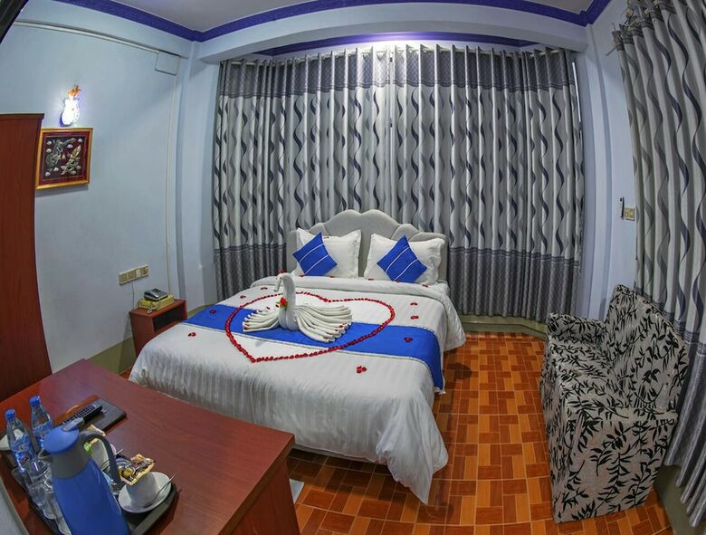 Shwe Hnin Si Hotel