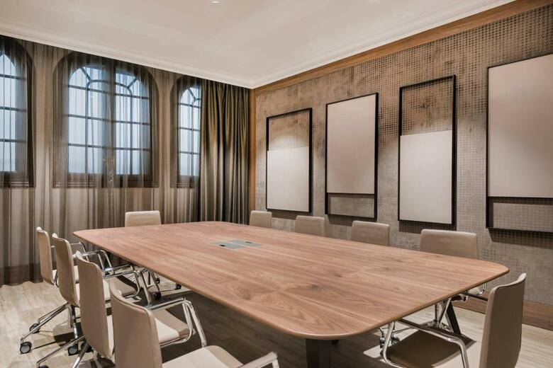 Hotel C�rculo Gran V�a, Autograph Collection (Adults Only)