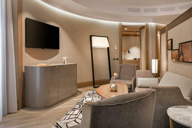 Hotel C�rculo Gran V�a, Autograph Collection (Adults Only)