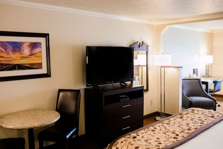 Hotel Ramada By Wyndham Moses Lake