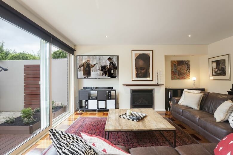 Boutique Stays - Elwood Hideaway