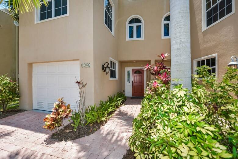 Avenida de Cortez By Beachside Management