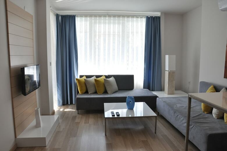 Boutique House Mim A