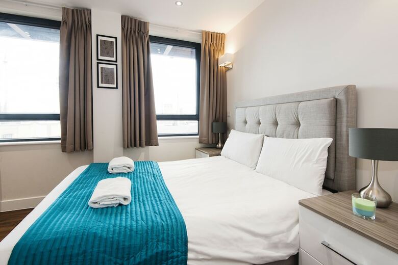 Aldgate City Apartments