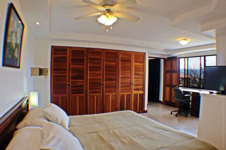 Apartamentos Casa Reflejos City View
