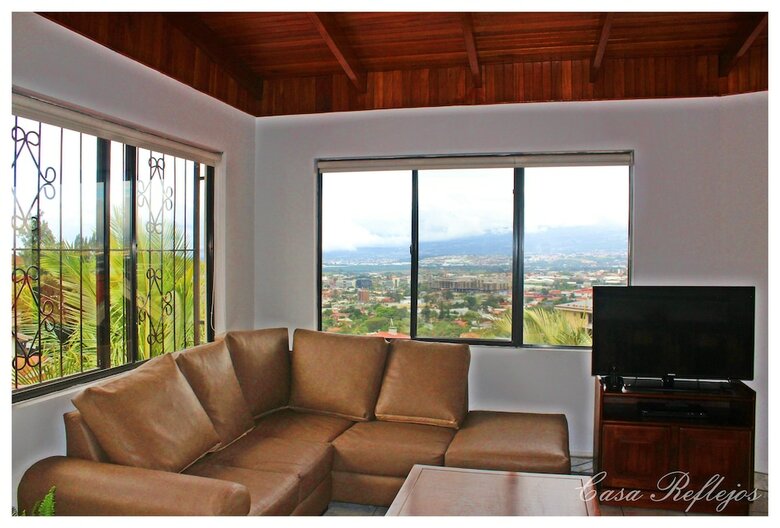 Apartamentos Casa Reflejos City View