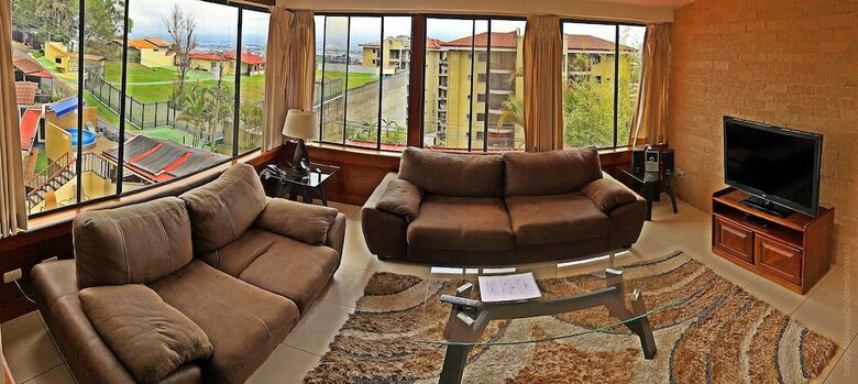 Apartamentos Casa Reflejos City View