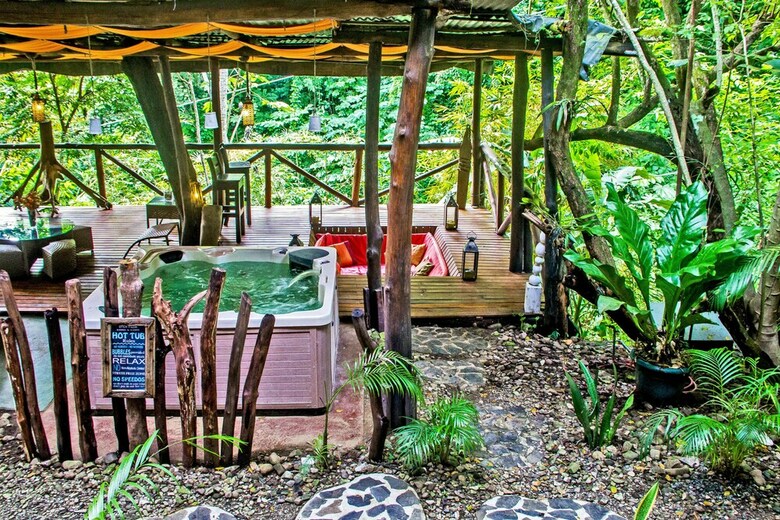 Hotel Canaima Chill House
